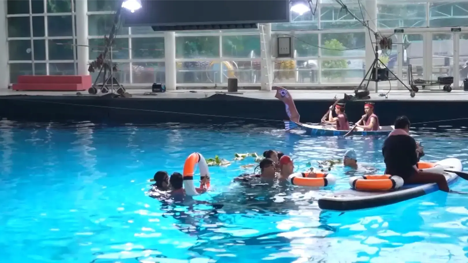 Huyền tình Dạ Trạch: Tiết lộ hậu trường 'gây choáng' dưới nước